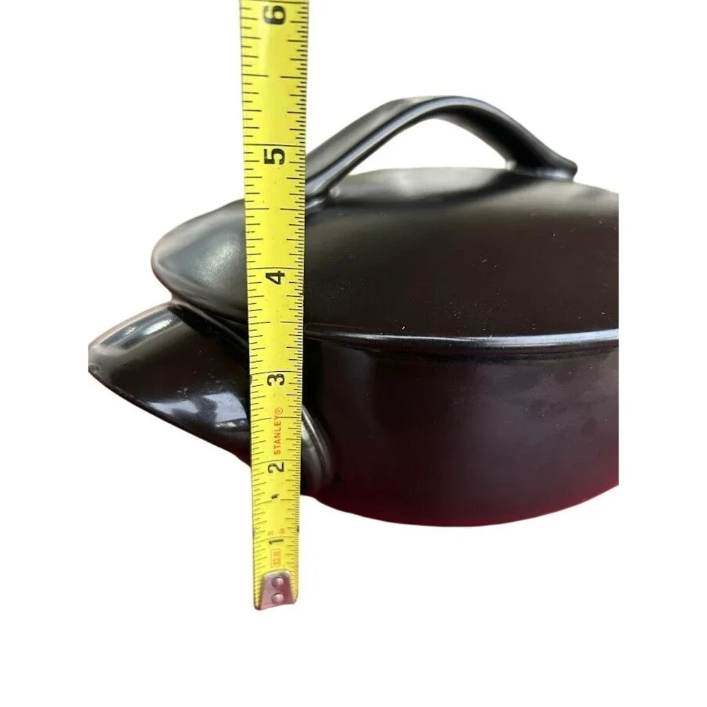 World Market Black Roaster Domed Lid Oven Safe 450F‎ 7 Inch